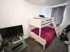 Bedroom- click for photo gallery